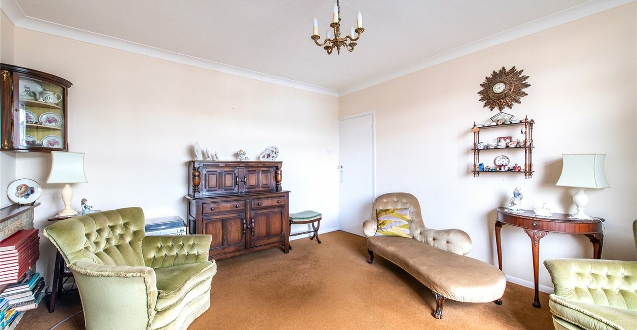 3 bedroom bungalow for sale in Gravesend | Robinson Michael & Jackson