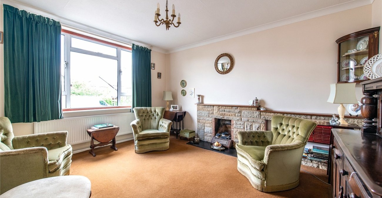 3 bedroom bungalow for sale in Gravesend | Robinson Michael & Jackson