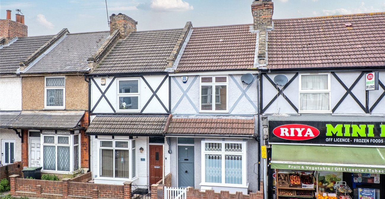 2 bedroom house for sale in Gravesend | Robinson Michael & Jackson