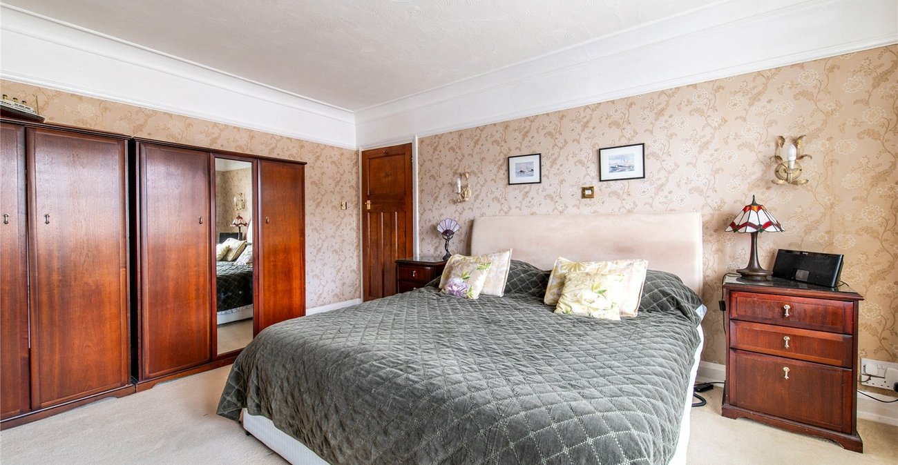 3 bedroom house for sale in Gravesend | Robinson Michael & Jackson