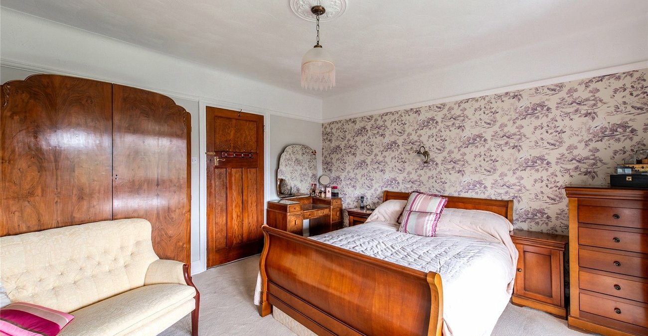 3 bedroom house for sale in Gravesend | Robinson Michael & Jackson