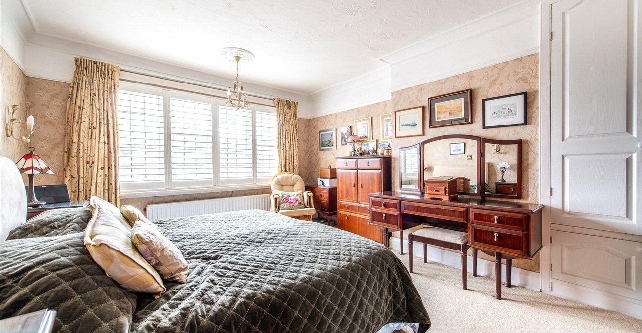 3 bedroom house for sale in Gravesend | Robinson Michael & Jackson