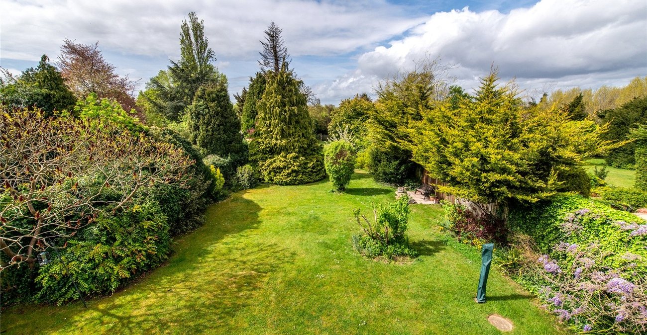 5 bedroom house for sale in Gravesend | Robinson Michael & Jackson