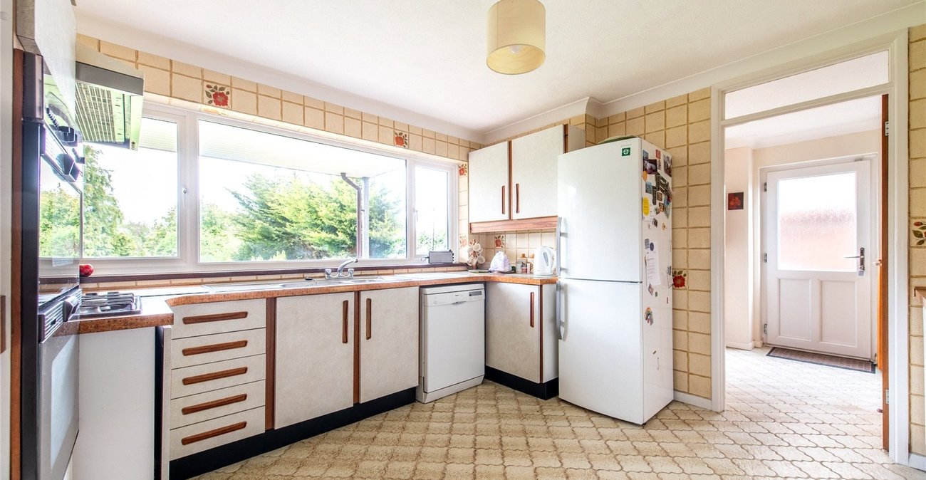 5 bedroom house for sale in Gravesend | Robinson Michael & Jackson