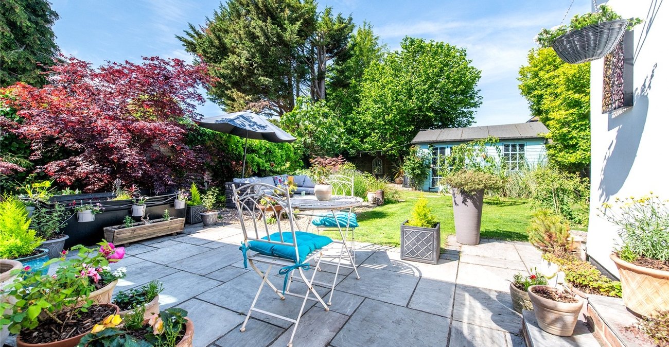 5 bedroom house for sale in Gravesend | Robinson Michael & Jackson