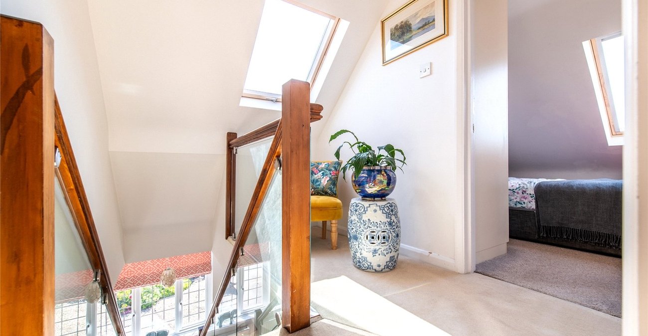 5 bedroom house for sale in Gravesend | Robinson Michael & Jackson