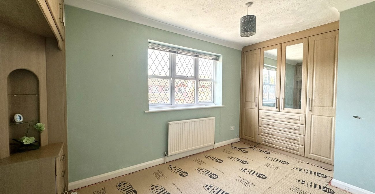 3 bedroom house for sale in Greenhithe Village | Robinson Jackson