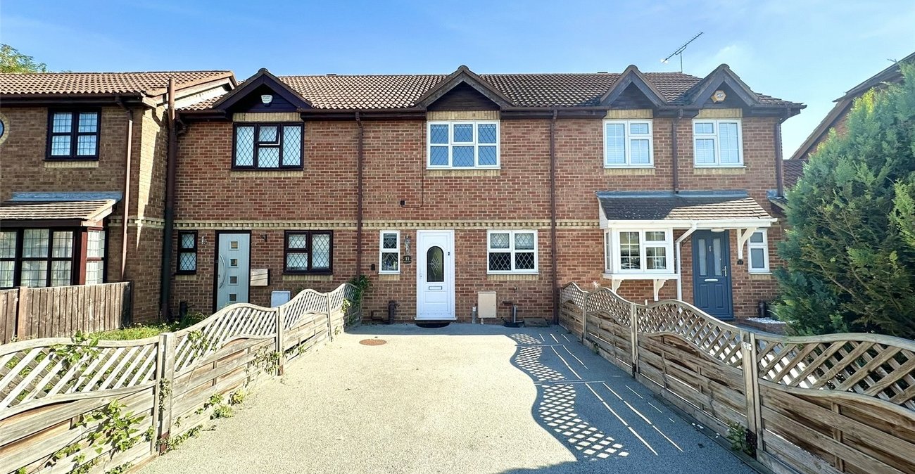 3 bedroom house for sale in Greenhithe Village | Robinson Jackson