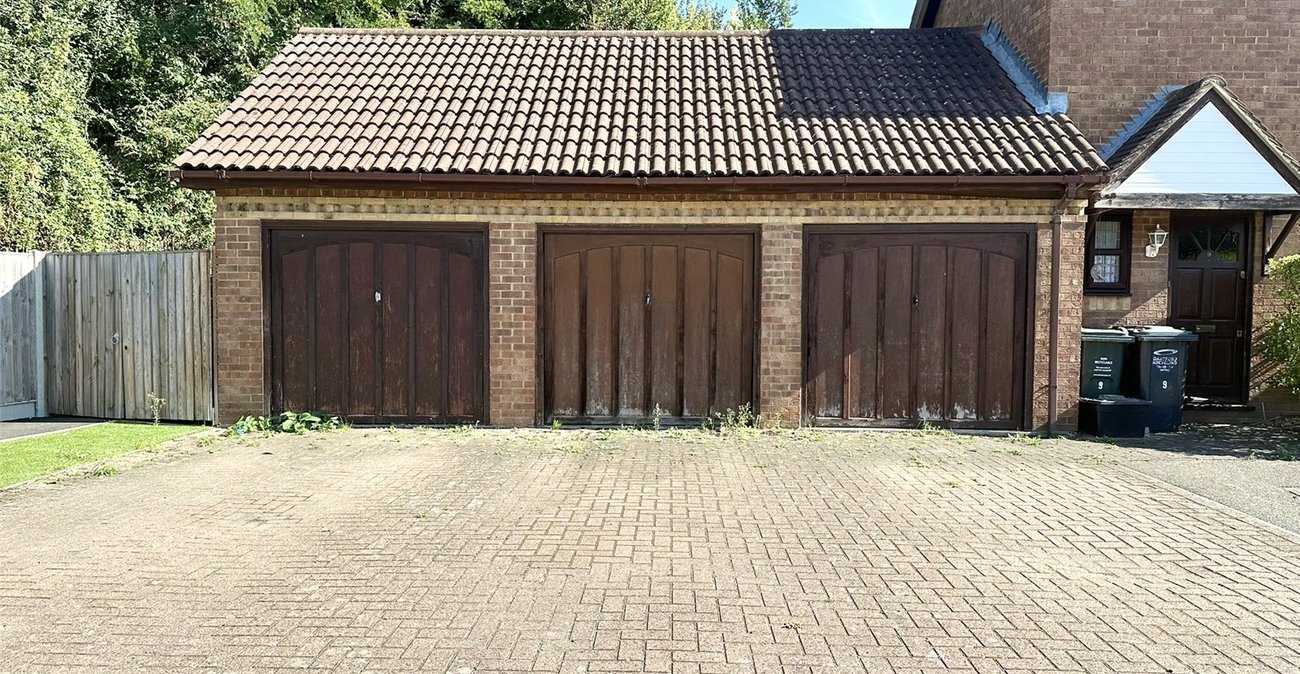 3 bedroom house for sale in Greenhithe Village | Robinson Jackson