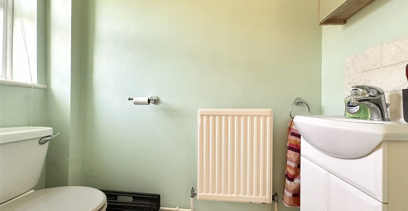 3 bedroom house for sale in Greenhithe Village | Robinson Jackson