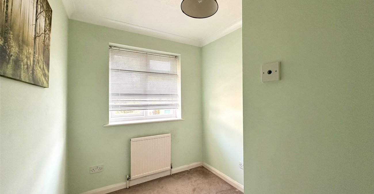 3 bedroom house for sale in Greenhithe Village | Robinson Jackson