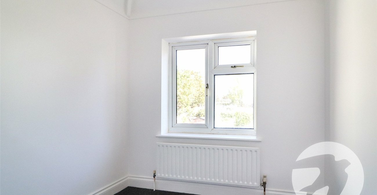 3 bedroom house for sale in Erith | Robinson Jackson