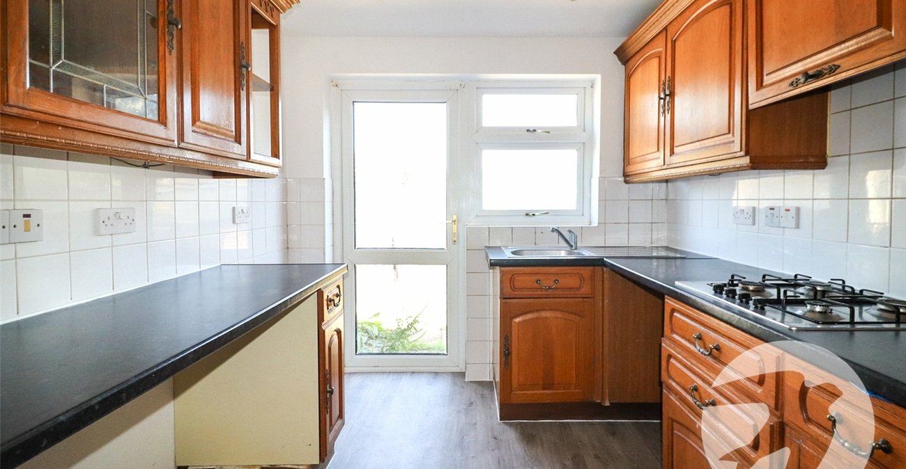 3 bedroom house for sale in Erith | Robinson Jackson