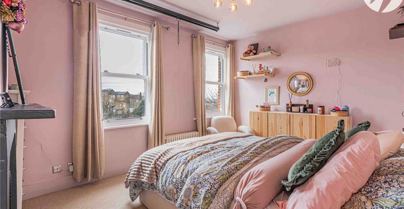 2 bedroom house for sale in Plumstead | Robinson Jackson