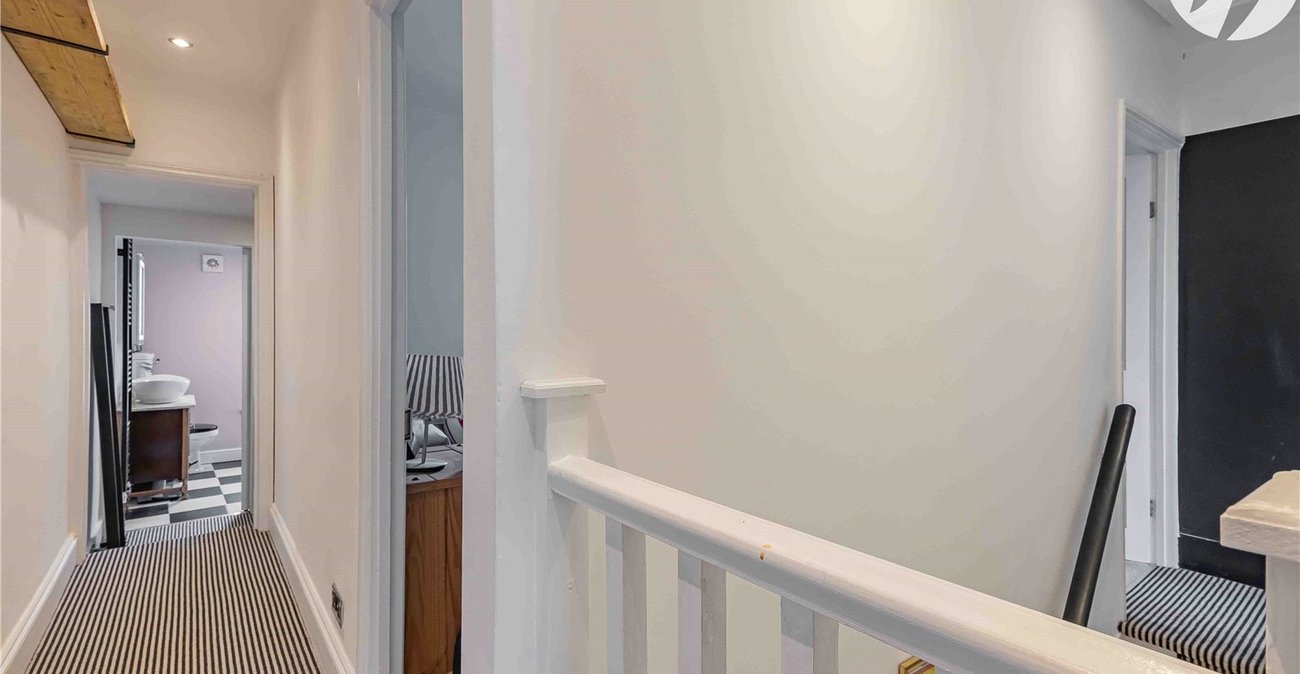 2 bedroom house for sale in Plumstead | Robinson Jackson