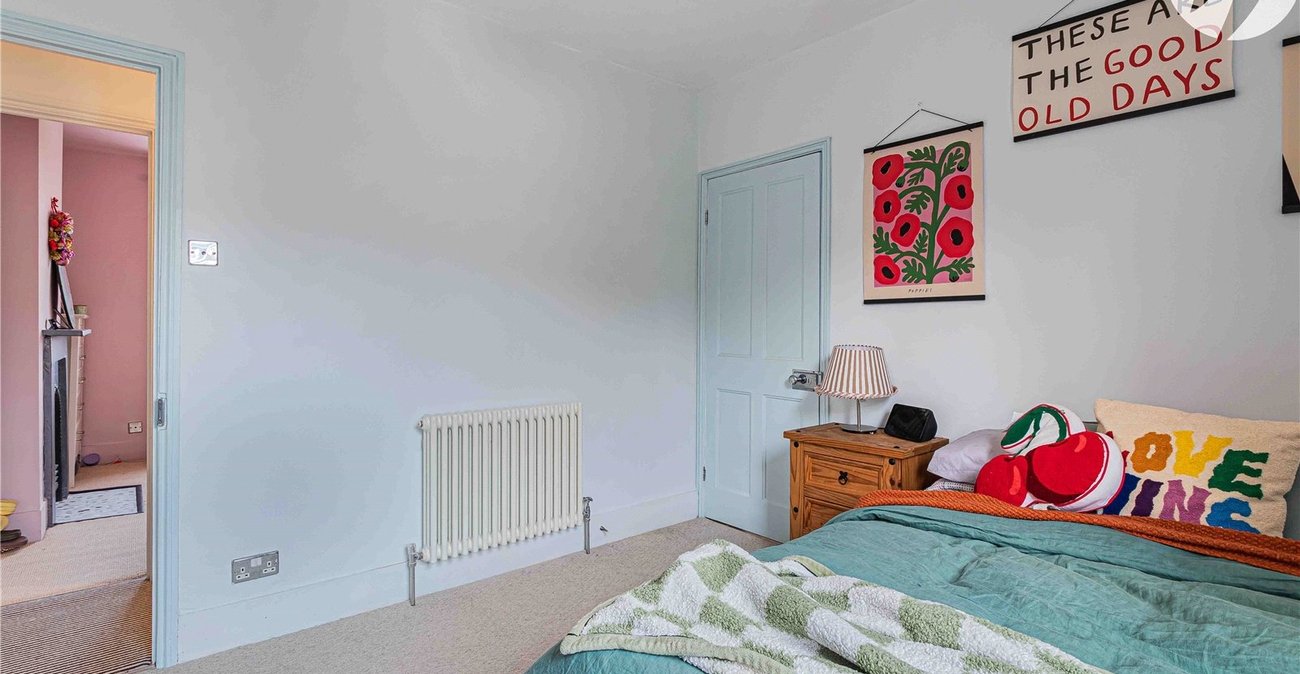 2 bedroom house for sale in Plumstead | Robinson Jackson