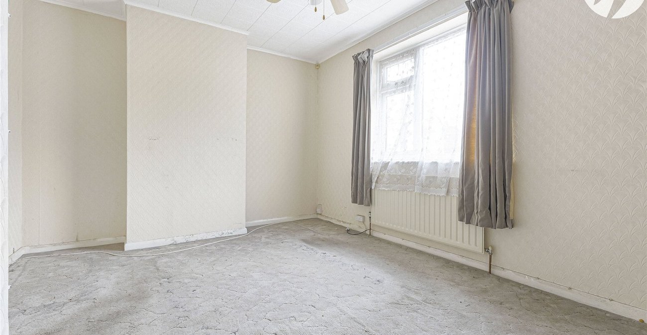 2 bedroom house for sale in Rochester | Robinson Michael & Jackson