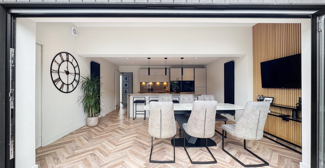 4 bedroom house for sale in Rainham | Robinson Michael & Jackson