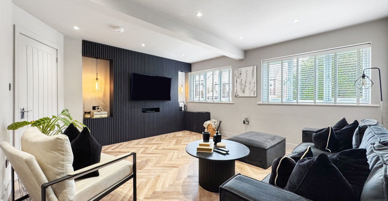 4 bedroom house for sale in Rainham | Robinson Michael & Jackson