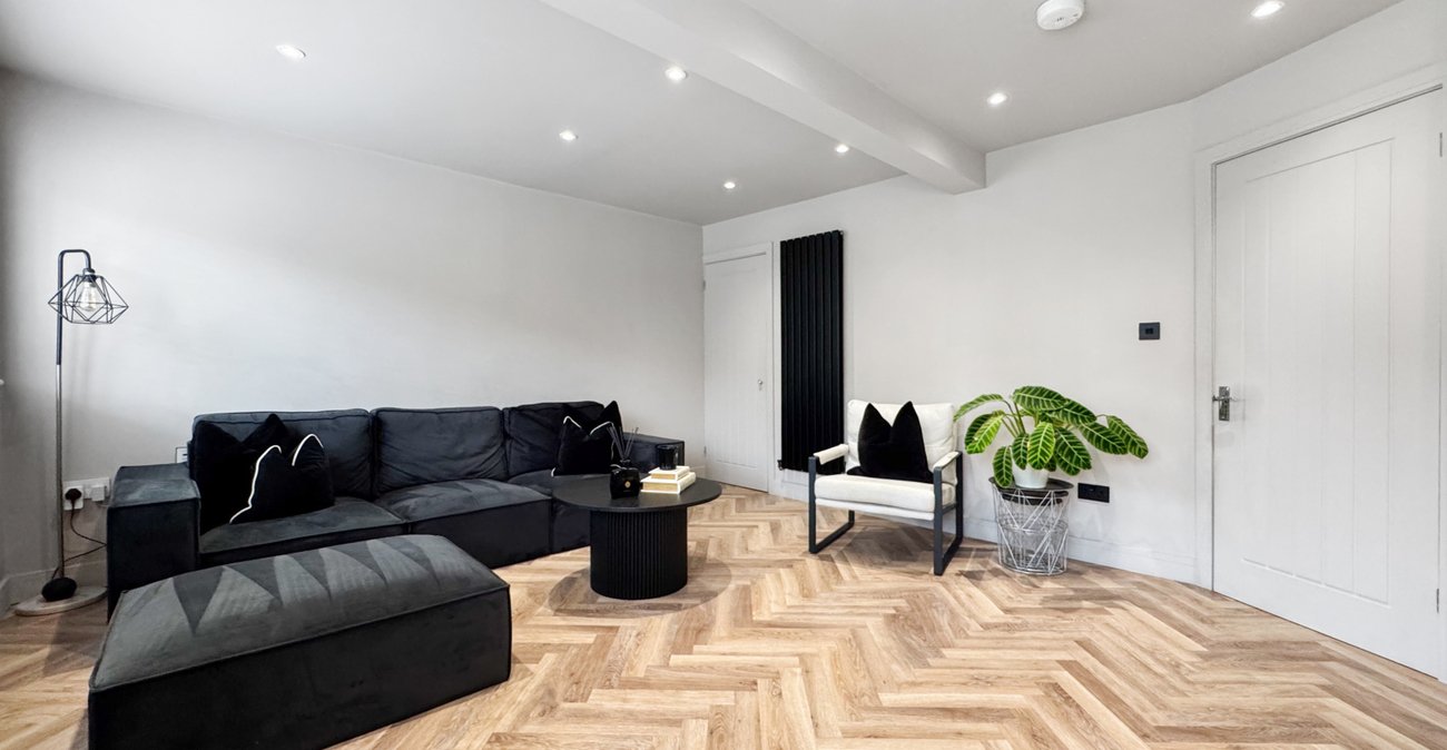 4 bedroom house for sale in Rainham | Robinson Michael & Jackson
