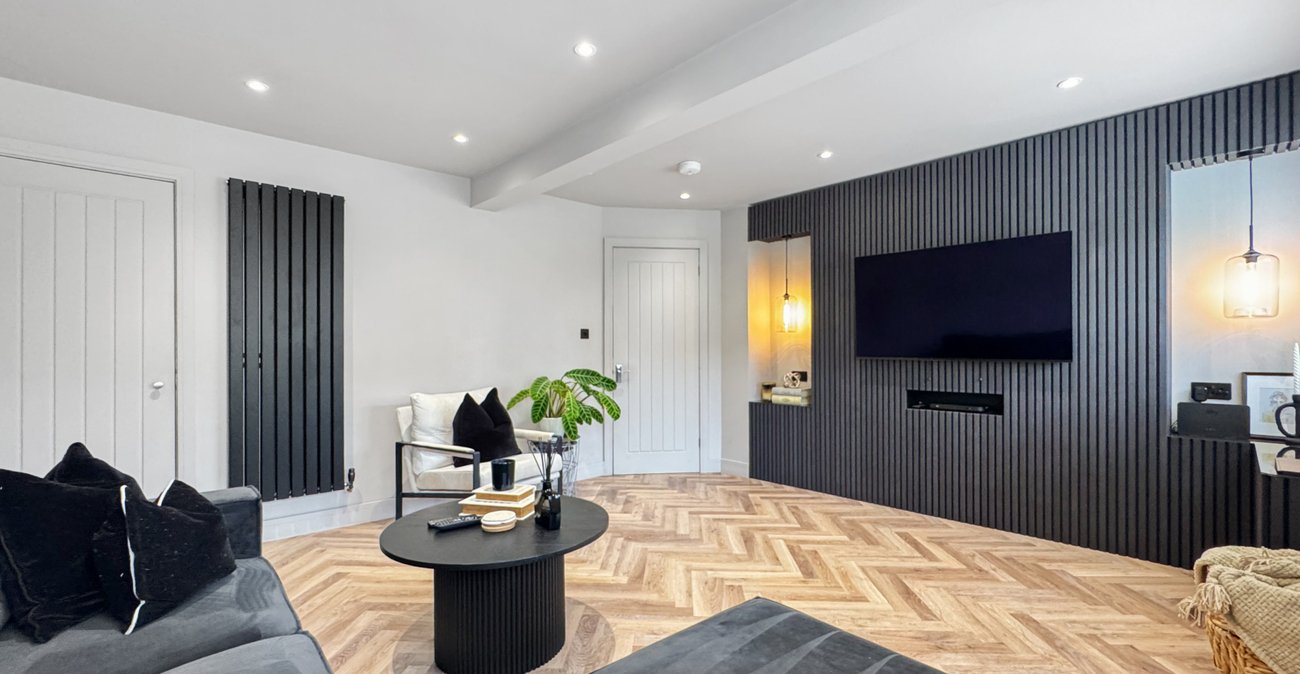 4 bedroom house for sale in Rainham | Robinson Michael & Jackson
