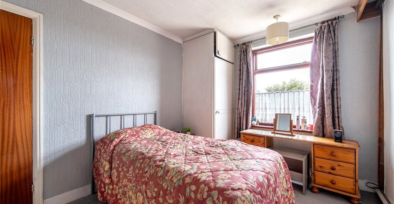 3 bedroom house for sale in Gravesend | Robinson Michael & Jackson