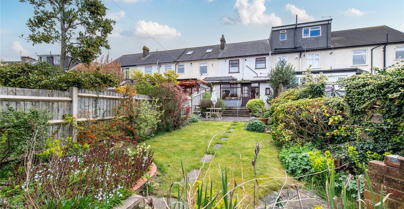 3 bedroom house for sale in Gravesend | Robinson Michael & Jackson