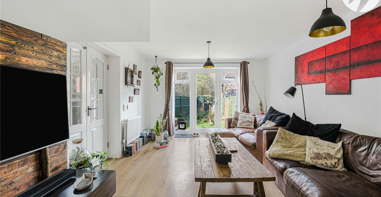 3 bedroom house for sale in Greenhithe | Robinson Jackson