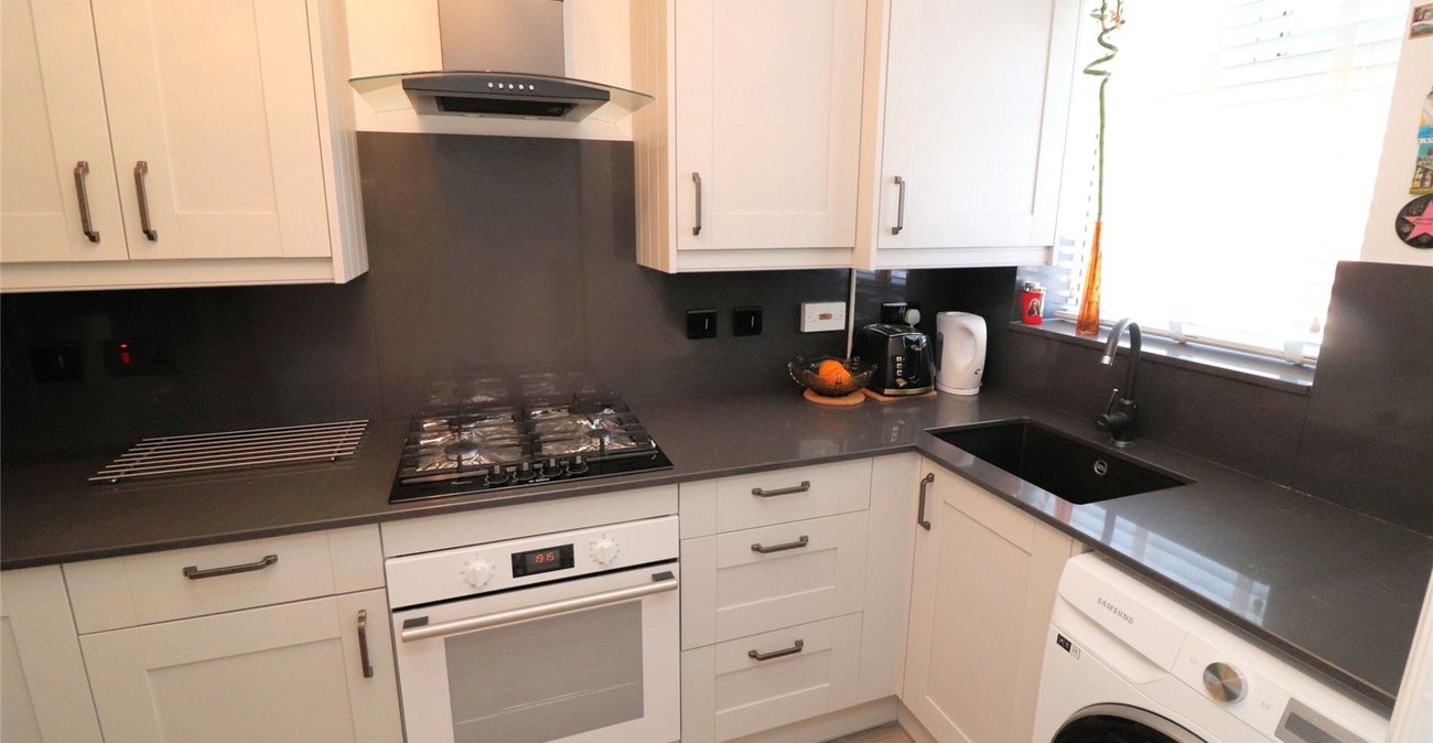 2 bedroom house for sale in Slade Green | Robinson Jackson