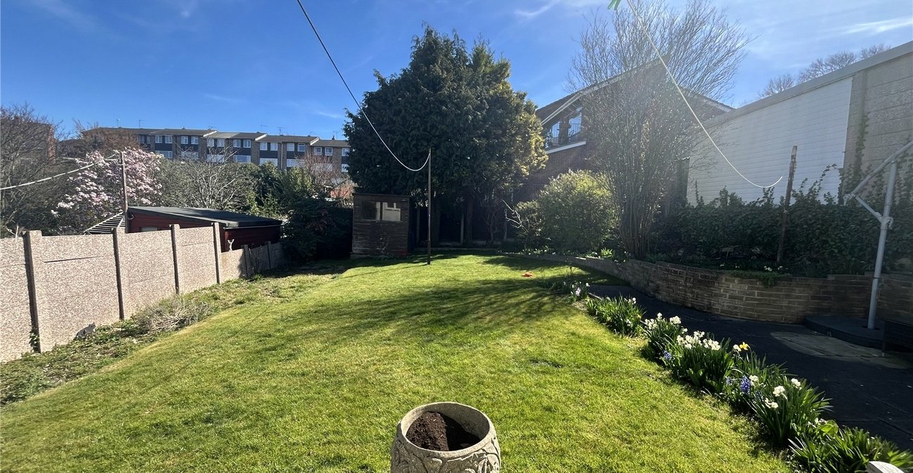 3 bedroom bungalow for sale in Walderslade | Robinson Michael & Jackson