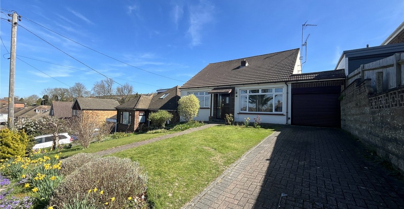 3 bedroom bungalow for sale in Walderslade | Robinson Michael & Jackson