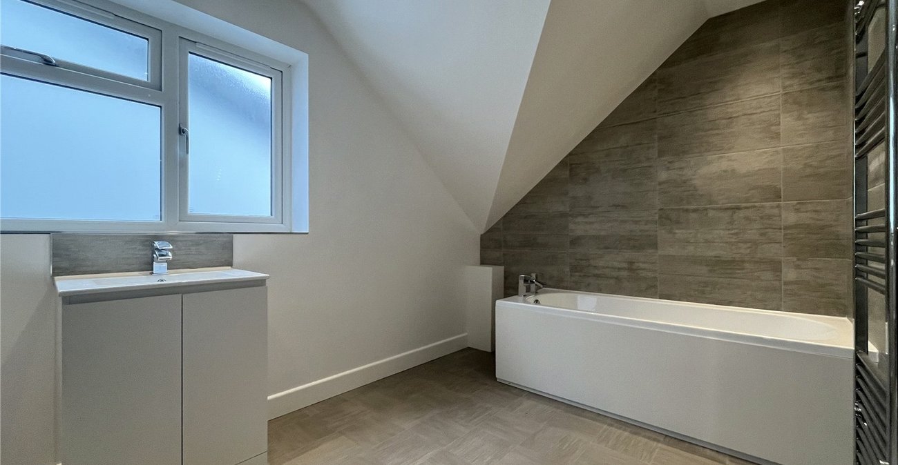 4 bedroom house for sale in Walderslade | Robinson Michael & Jackson