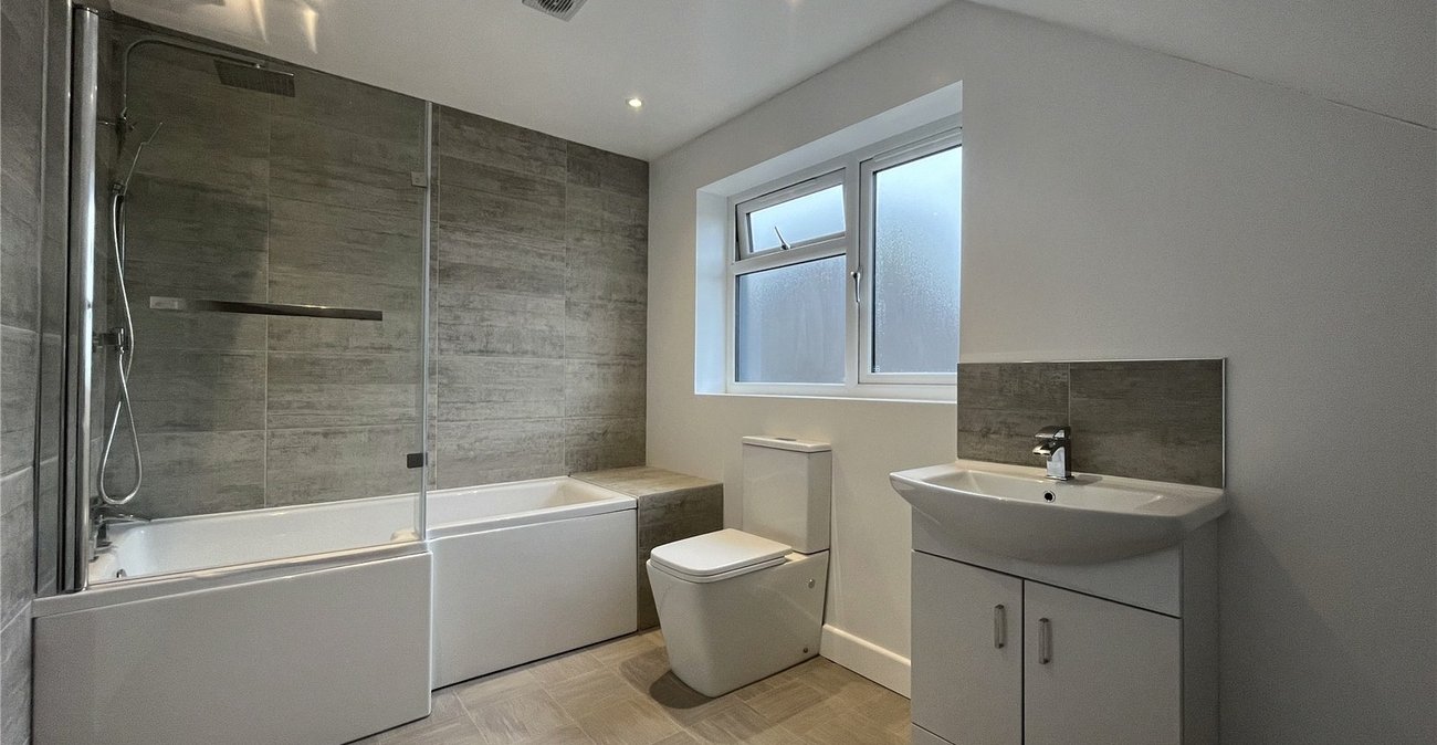 4 bedroom house for sale in Walderslade | Robinson Michael & Jackson