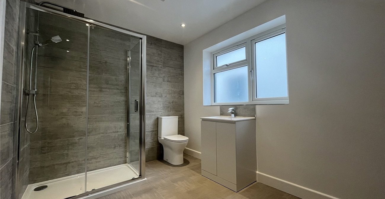 4 bedroom house for sale in Walderslade | Robinson Michael & Jackson