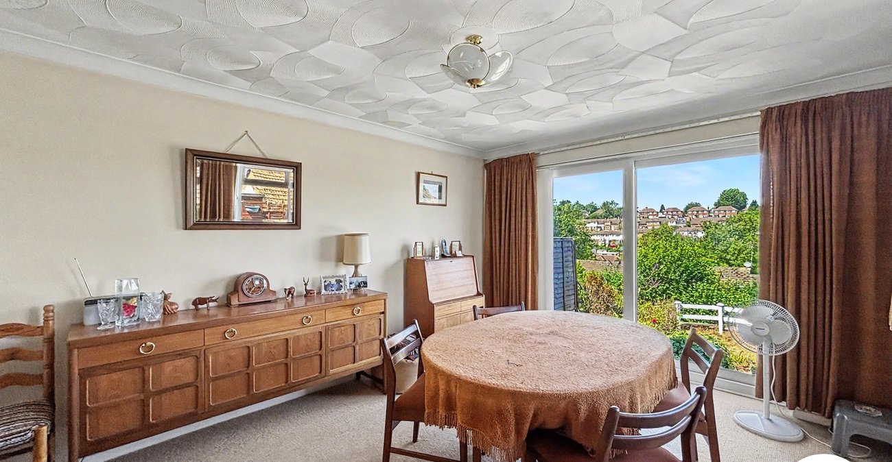 2 bedroom bungalow for sale in Walderslade | Robinson Michael & Jackson