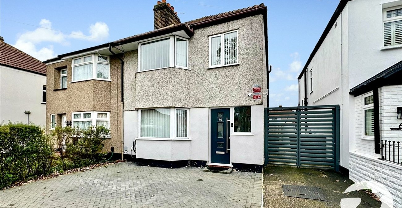 3 bedroom house for sale in Welling | Robinson Jackson