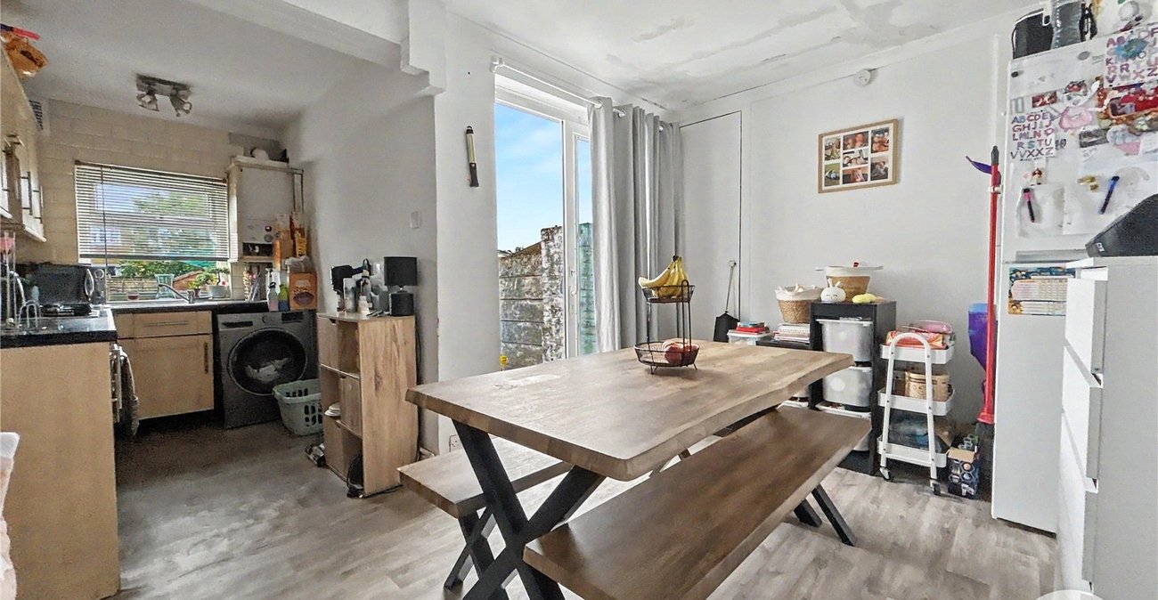 2 bedroom house for sale in South Welling | Robinson Jackson
