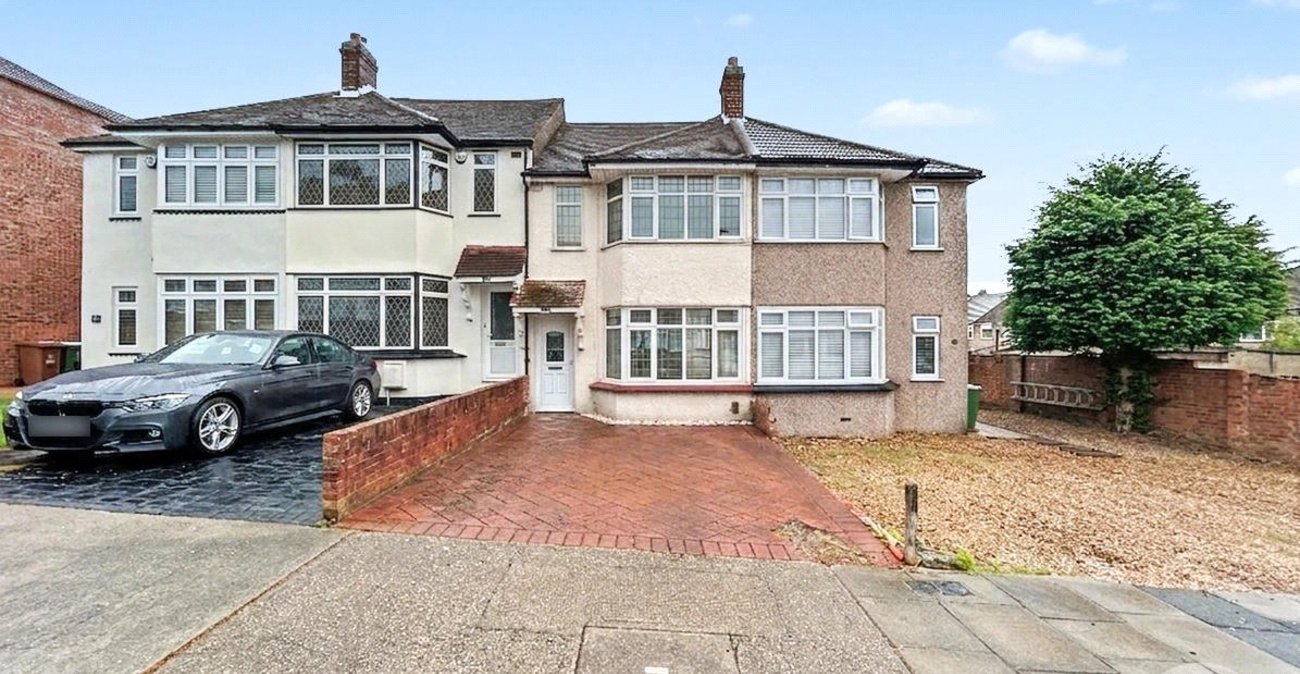 2 bedroom house for sale in South Welling | Robinson Jackson