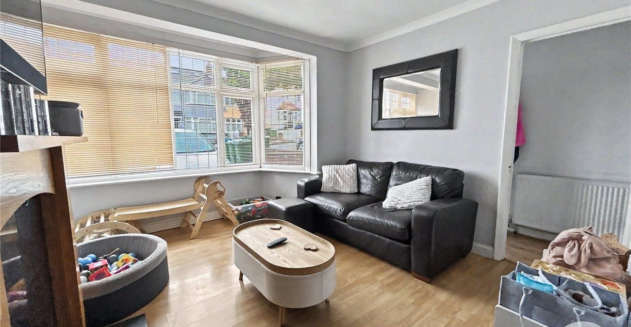 2 bedroom house for sale in South Welling | Robinson Jackson