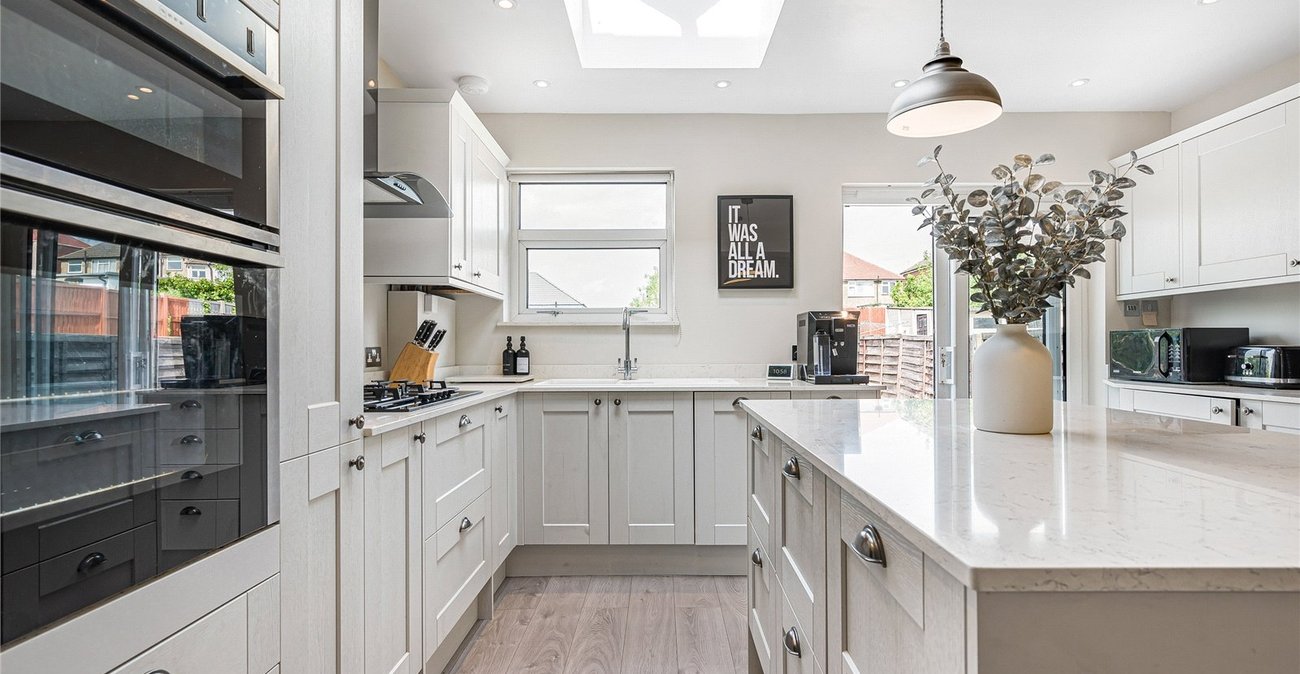 2 bedroom house for sale in South Welling | Robinson Jackson