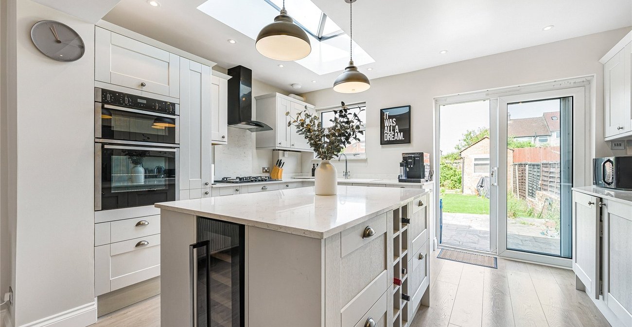 2 bedroom house for sale in South Welling | Robinson Jackson