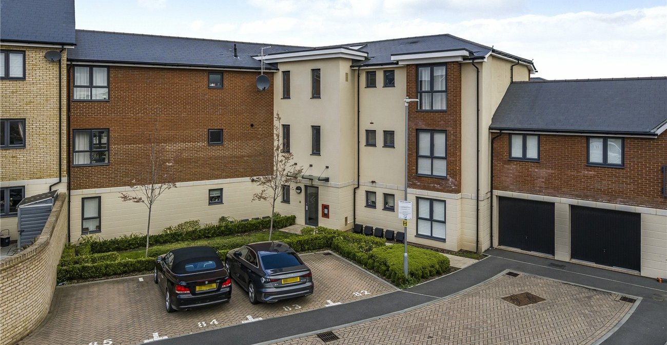 1 bedroom property for sale in Northfleet | Robinson Michael & Jackson