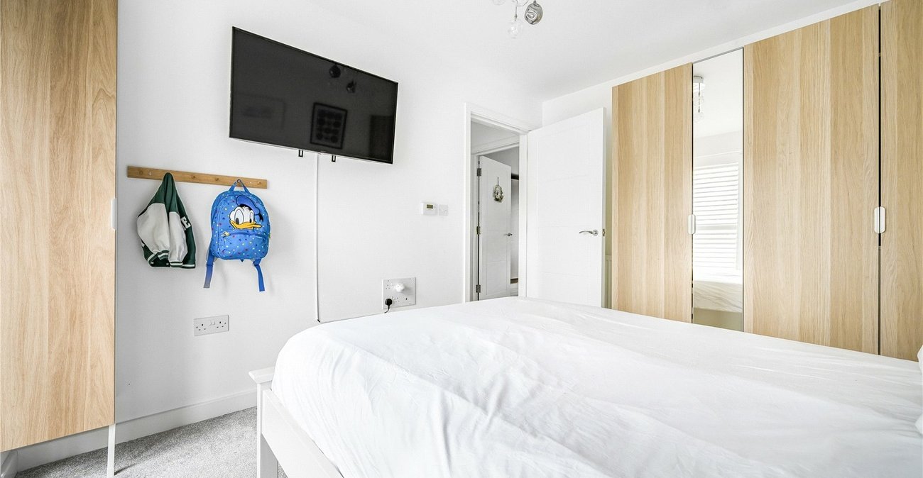 1 bedroom property for sale in Northfleet | Robinson Michael & Jackson