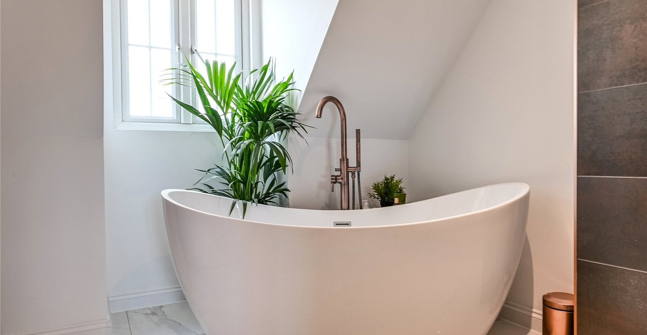 5 bedroom house for sale in Sittingbourne | Robinson Michael & Jackson