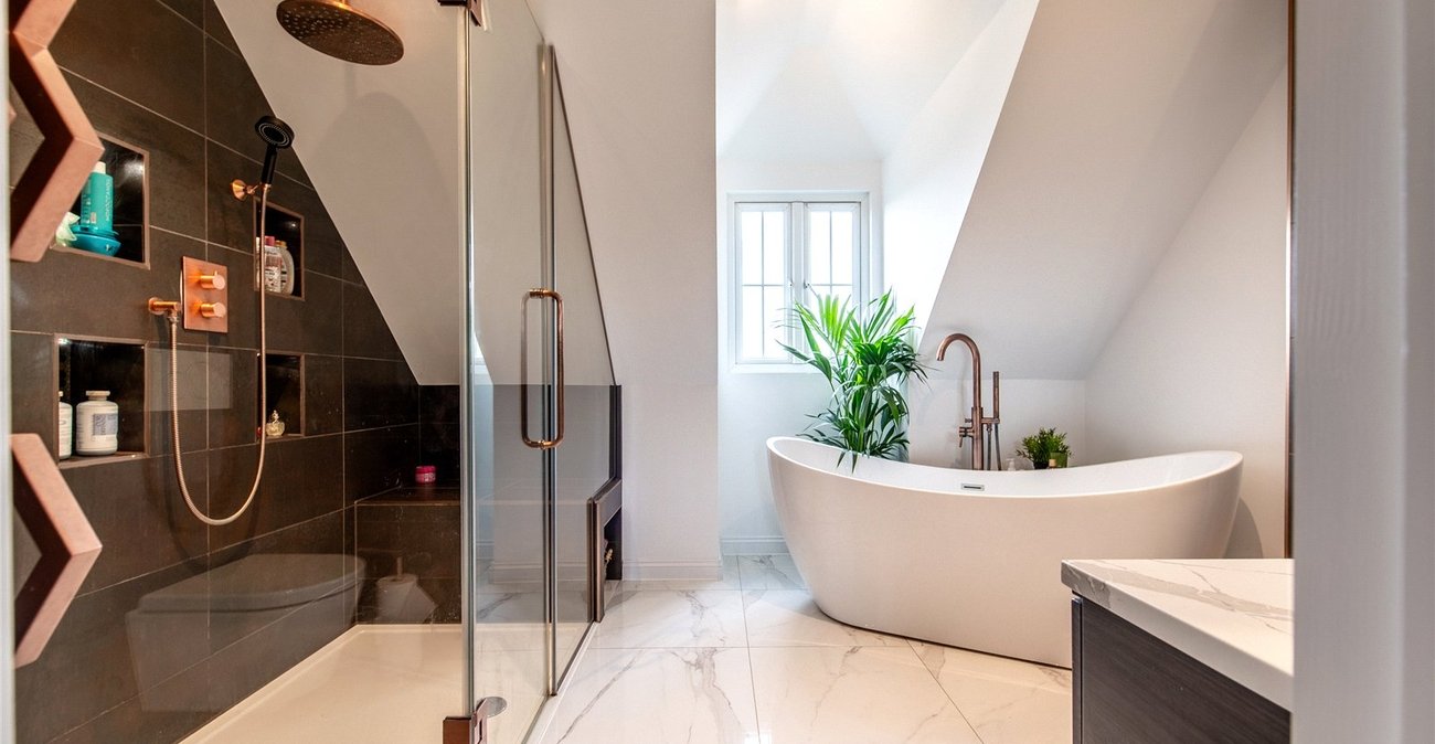 5 bedroom house for sale in Sittingbourne | Robinson Michael & Jackson