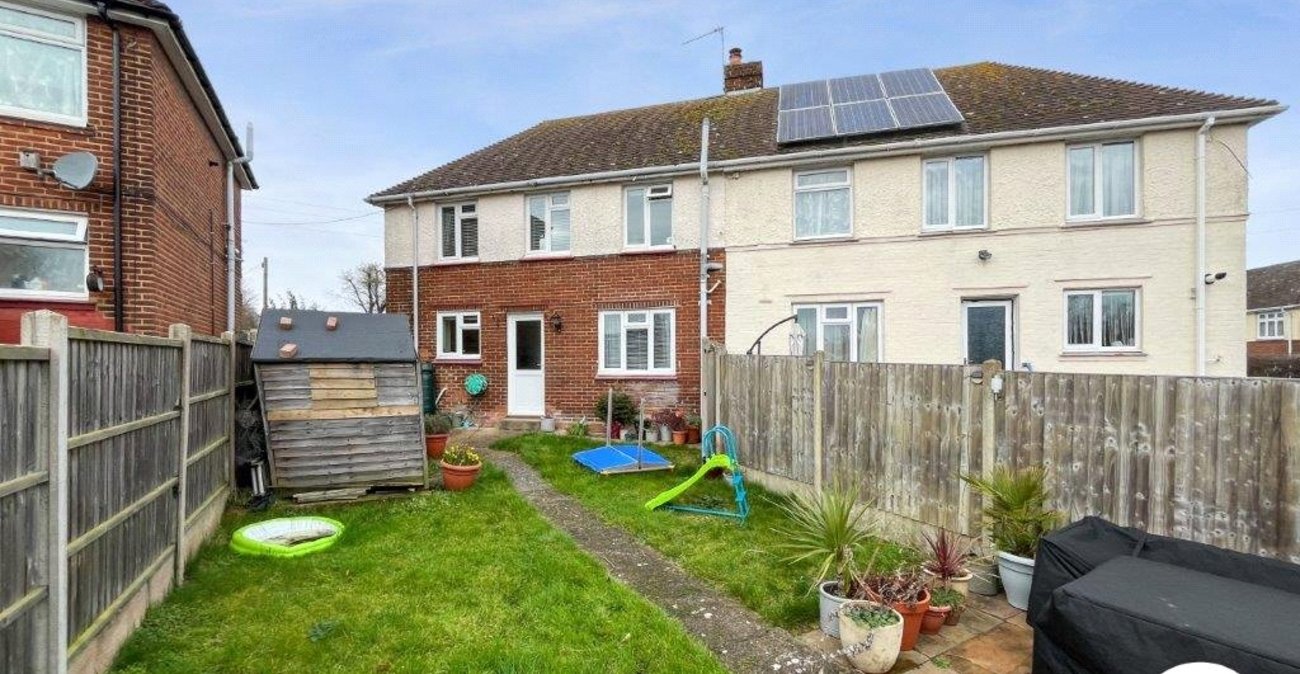 2 bedroom house for sale in Sittingbourne | Robinson Michael & Jackson