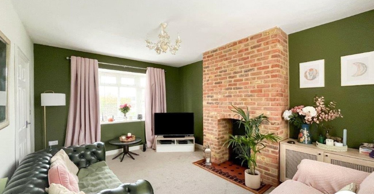 2 bedroom house for sale in Sittingbourne | Robinson Michael & Jackson