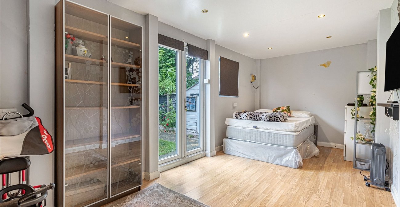 4 bedroom house for sale in Welling | Robinson Jackson