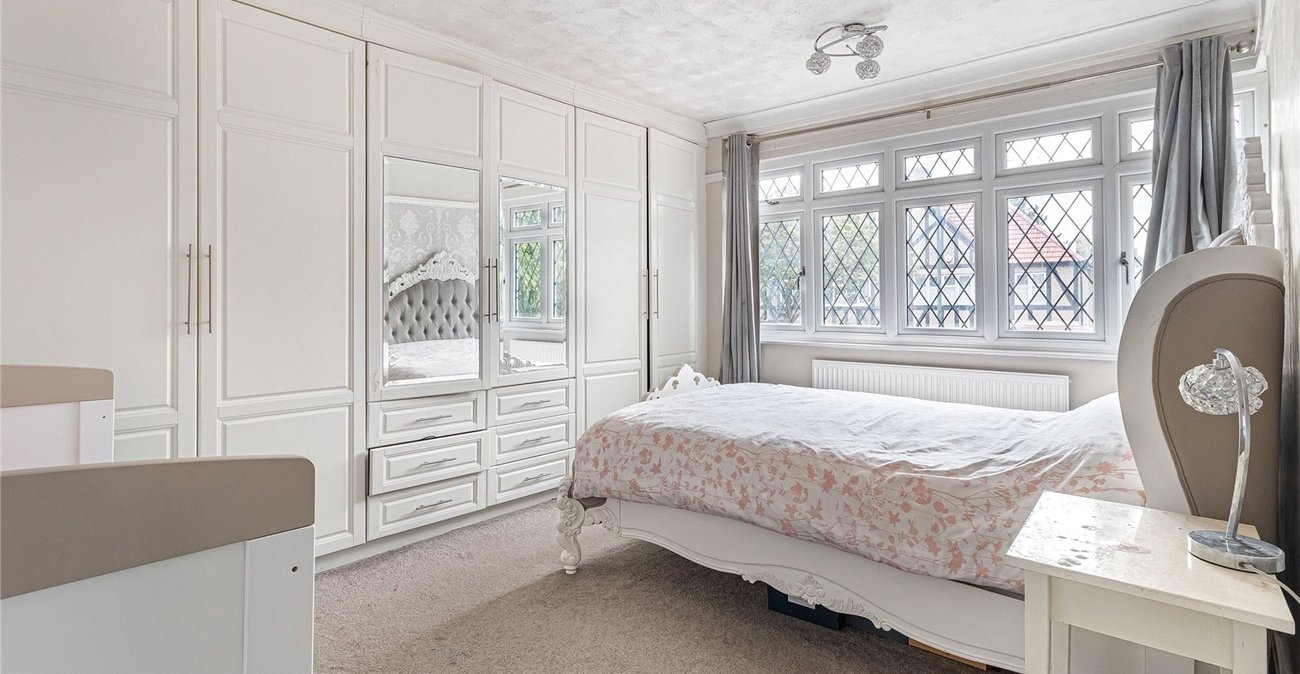 4 bedroom house for sale in Welling | Robinson Jackson