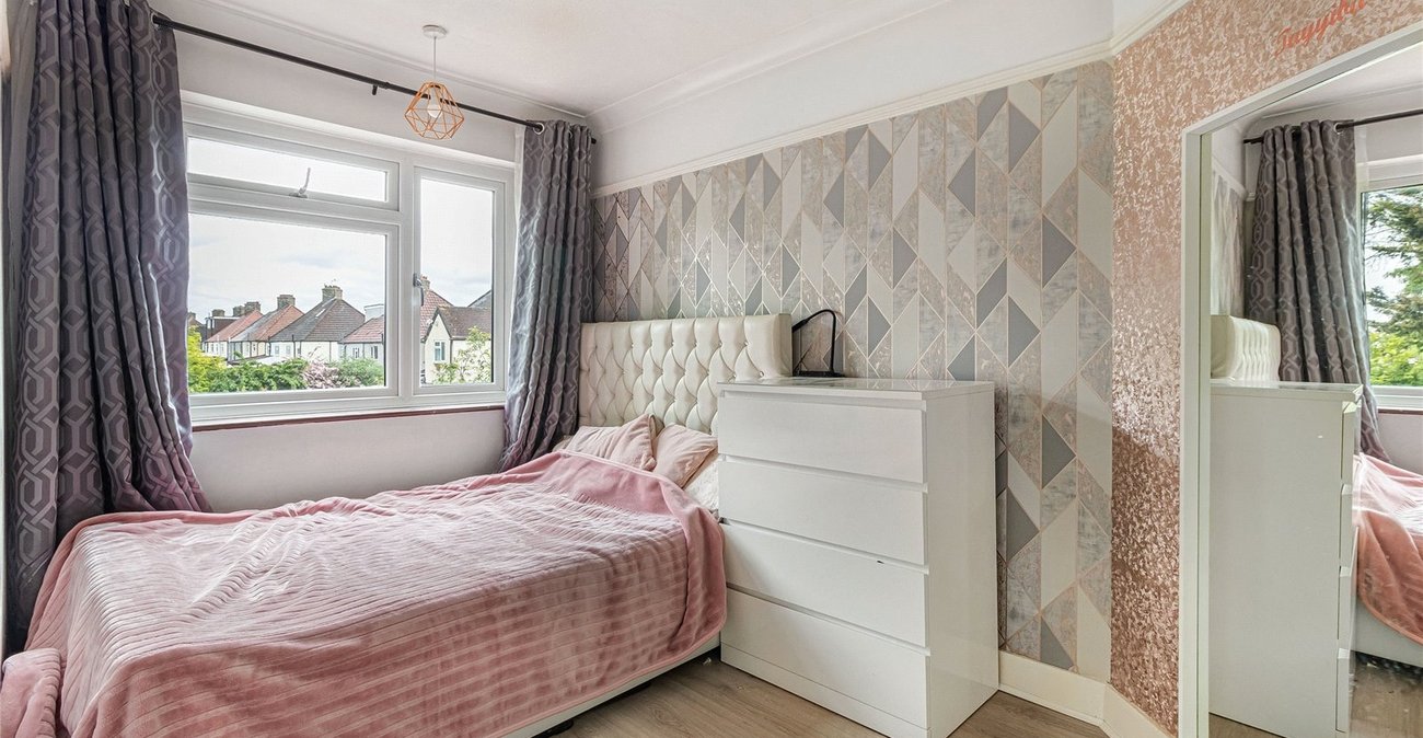 4 bedroom house for sale in Welling | Robinson Jackson